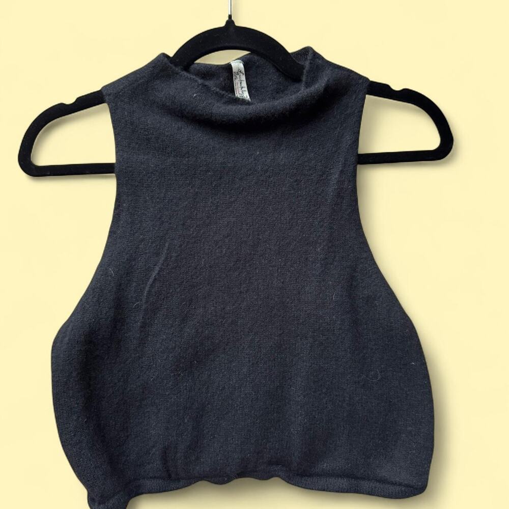 Free People Intimately Black Cashmere Mock Neck Crop Tank Top size L